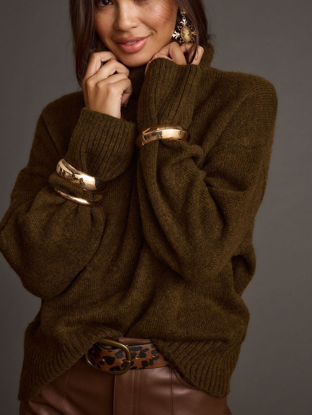 12th Tribe Cedar Oversized Sweater Turtleneck - Size M